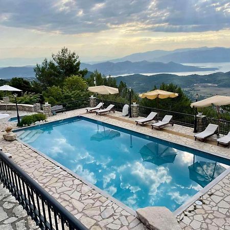 Merlot Village Rental Apartments Kariá Екстериор снимка